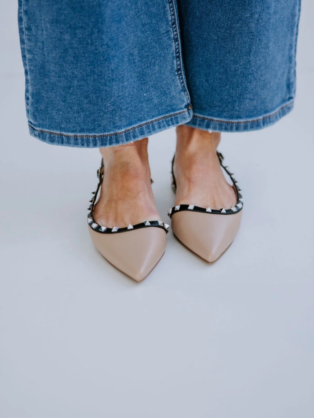 Berness Slingback Flats Size 8 Beige Black Studded Pointed Toe Slip On New - Picture 2 of 11